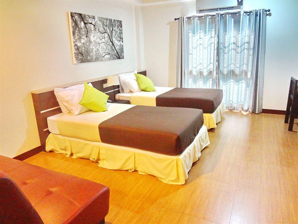 Sleep Tight Hotel Bãi biển Jomtien Ngoại thất bức ảnh