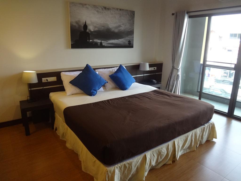 Sleep Tight Hotel Bãi biển Jomtien Ngoại thất bức ảnh