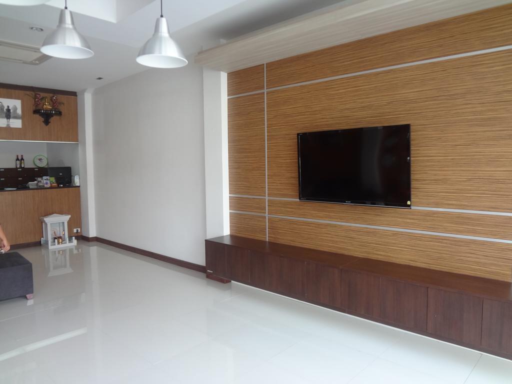 Sleep Tight Hotel Bãi biển Jomtien Ngoại thất bức ảnh