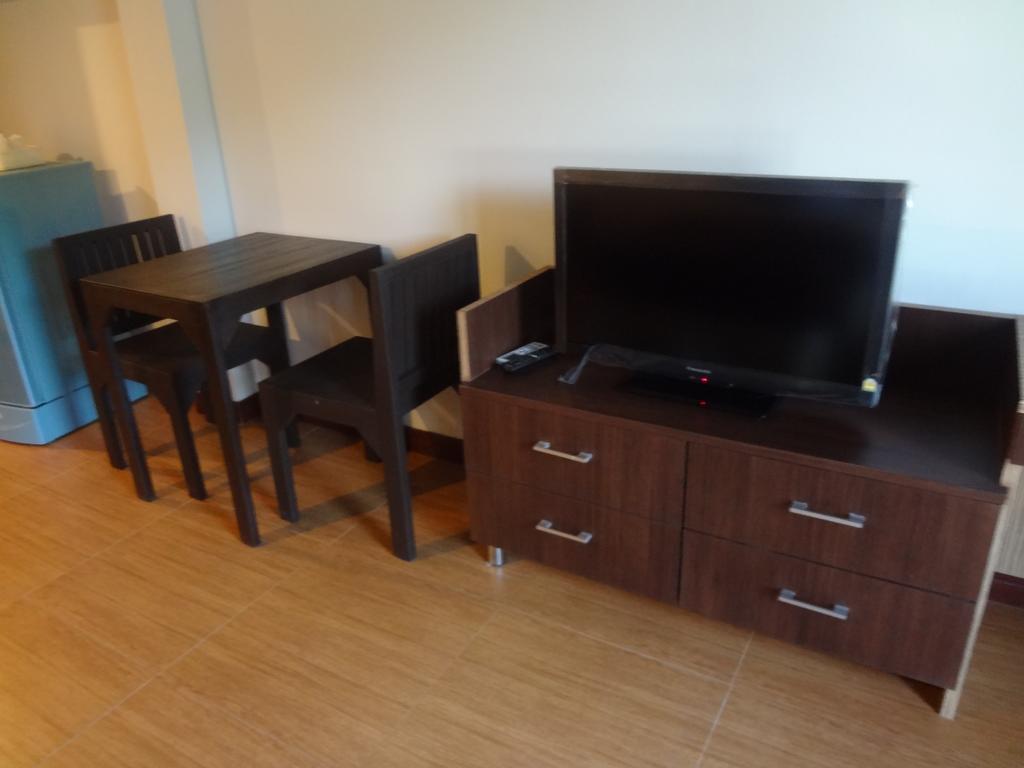 Sleep Tight Hotel Bãi biển Jomtien Ngoại thất bức ảnh